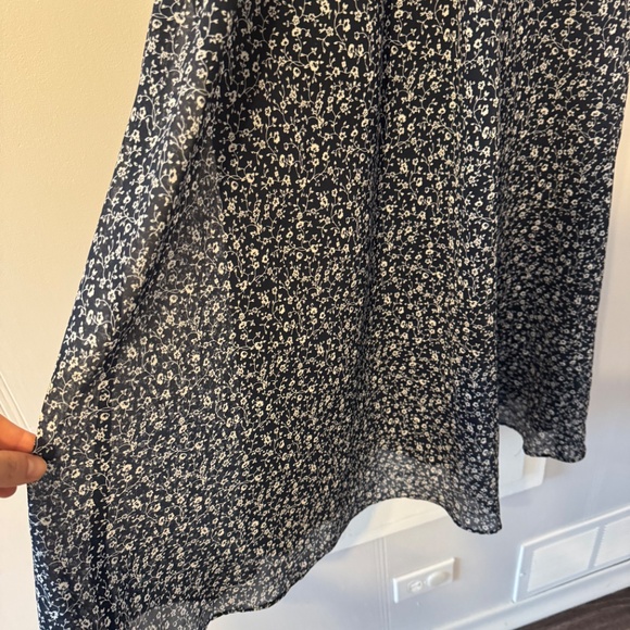 Blue Floral Dress - Picture 4 of 6